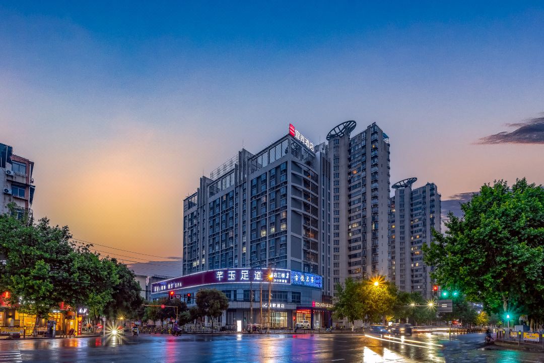 旅歌酒店(八一广场南昌站店)酒店环境图