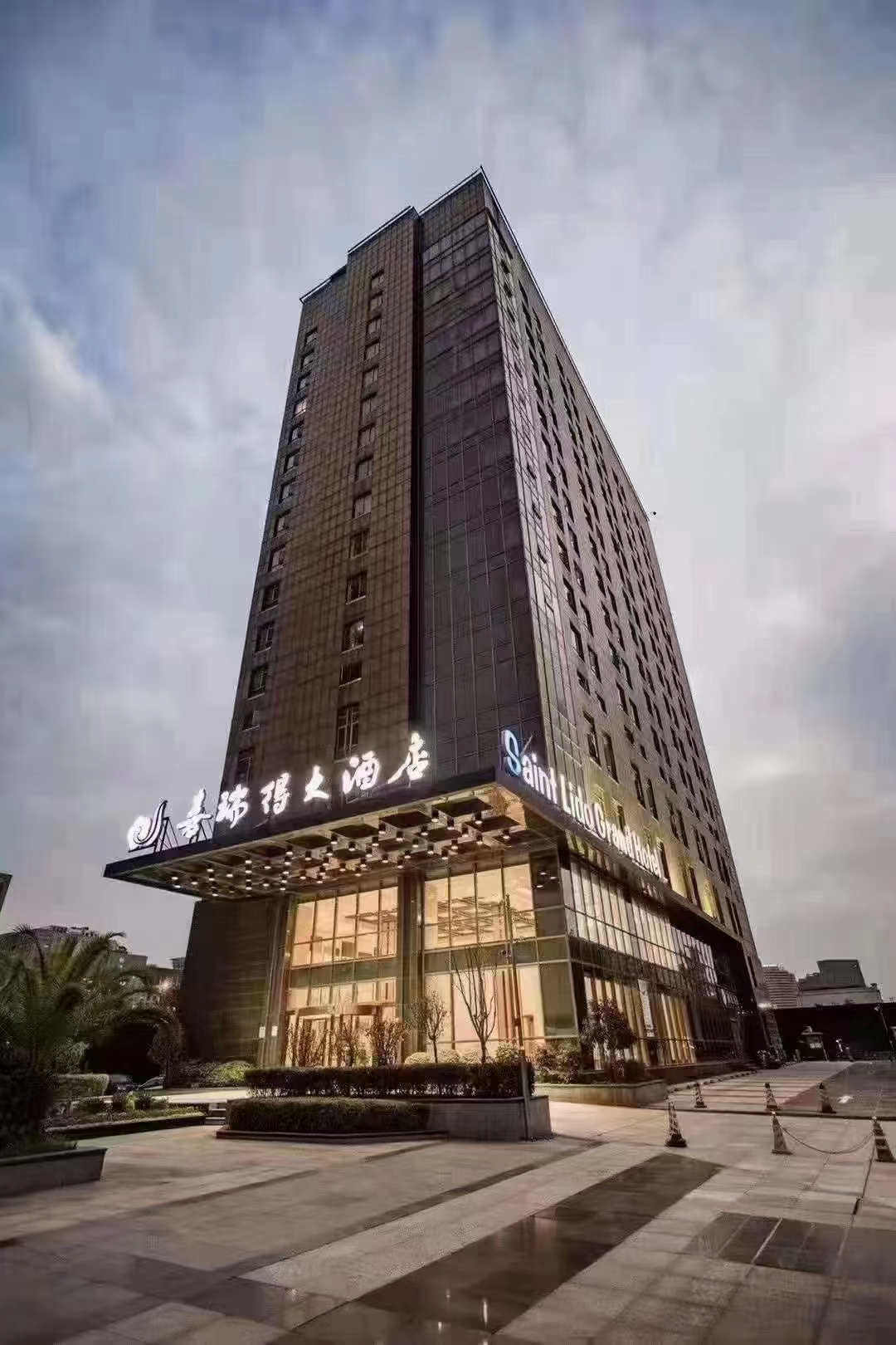 武汉喜瑞得大酒店(沌口体育中心店)酒店环境图