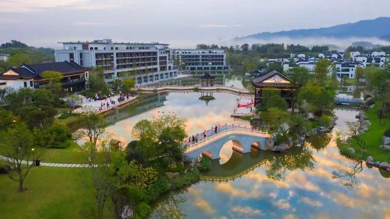黄山院藏徽州园林酒店酒店环境图