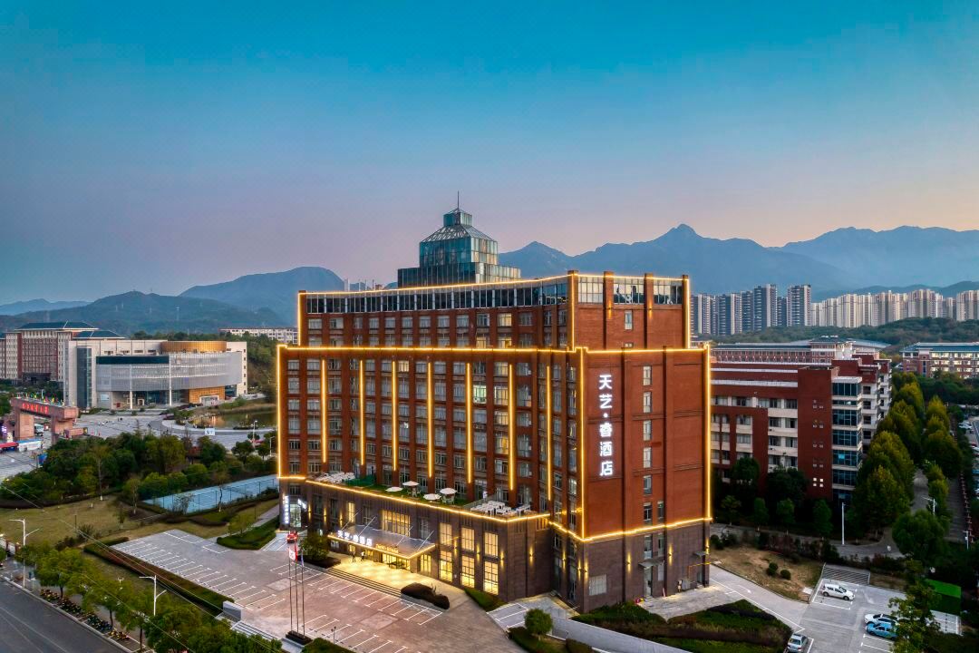 天艺·睿酒店(九江职业大学九江学院店)酒店环境图