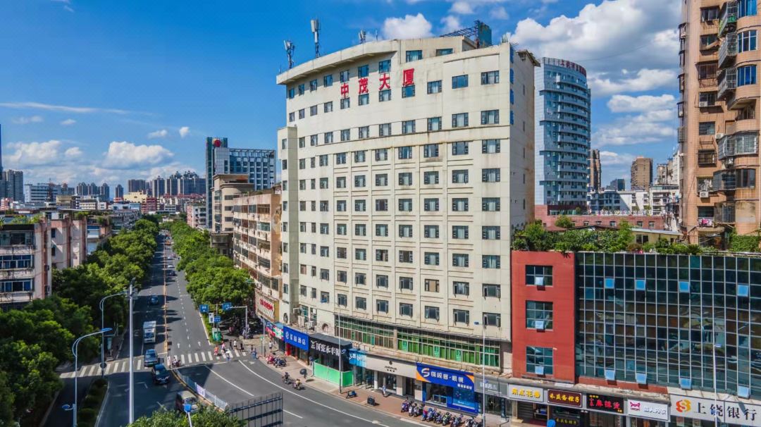 中茂大酒店(上饶中心广场步行街店)酒店环境图
