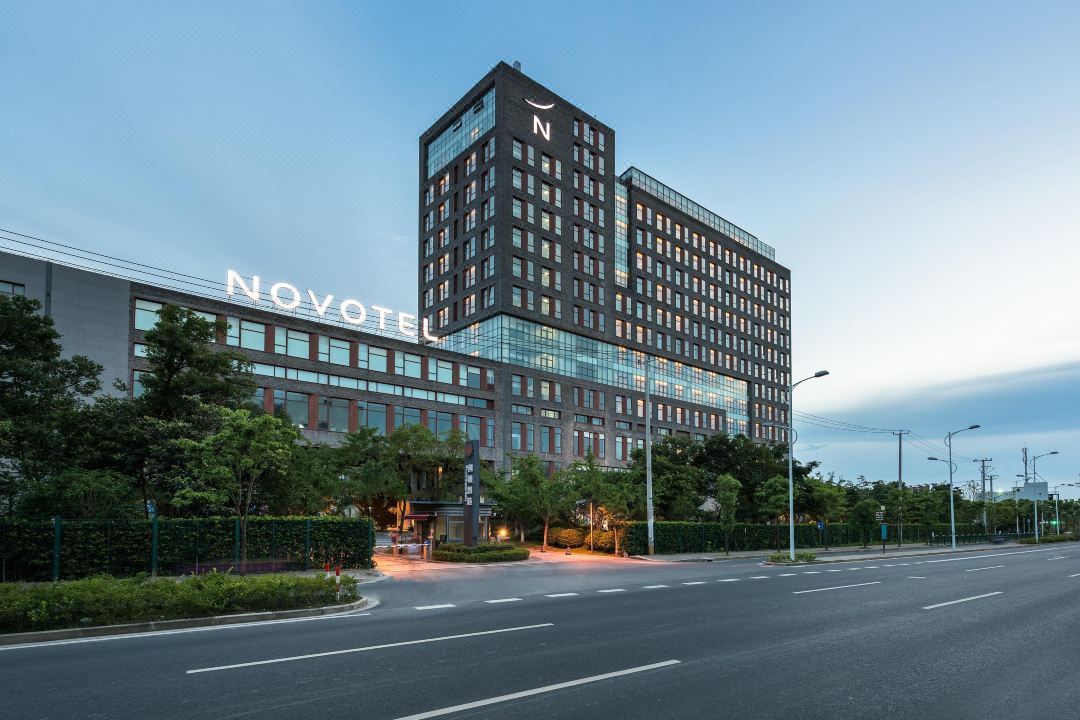 上海客莱福诺富特酒店酒店环境图