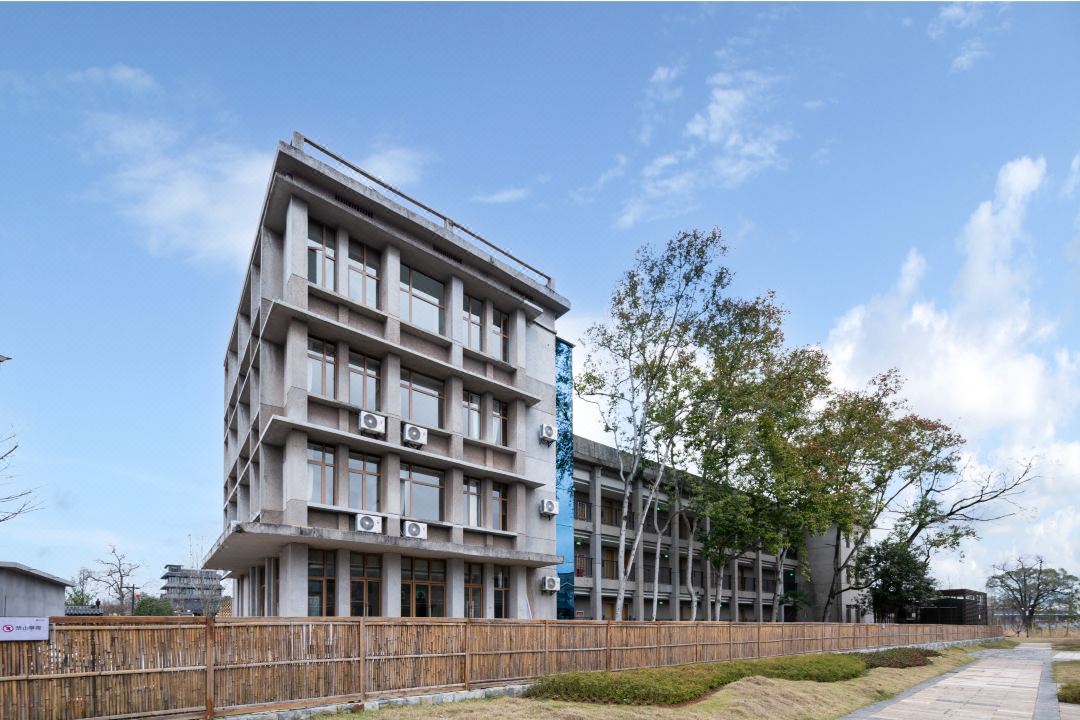 赣州七鲤古镇贮木公社酒店酒店环境图