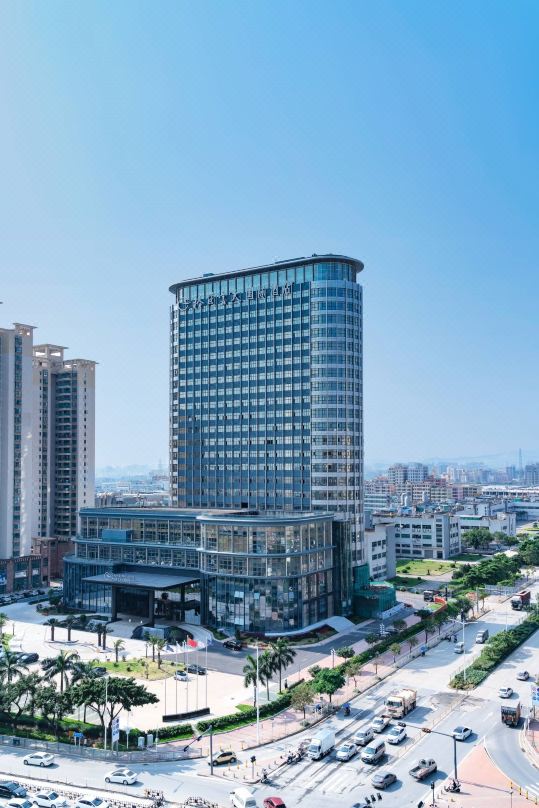 深圳澔悦格兰云天国际酒店(国际会展中心海上田园东地铁站店酒店环境图