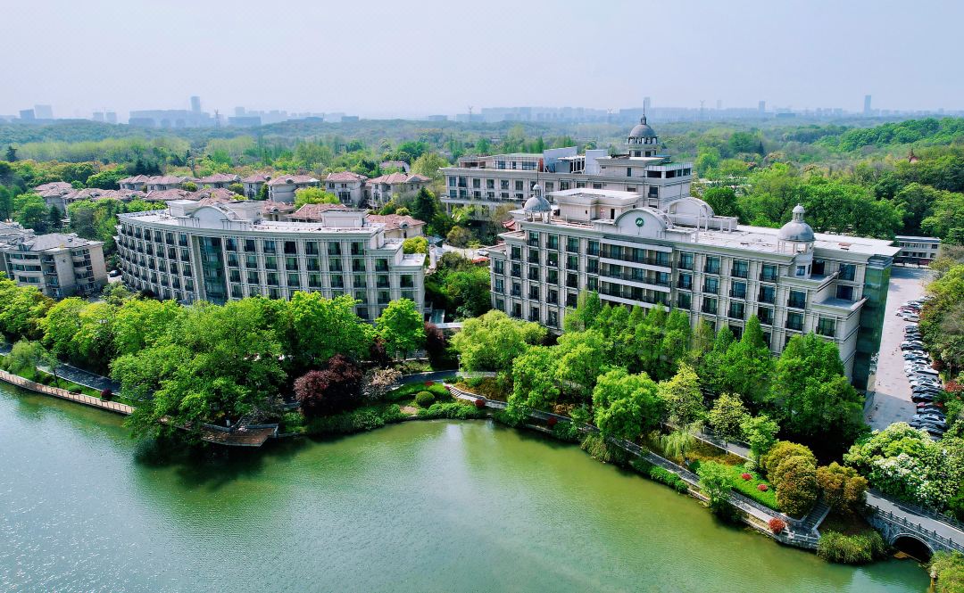 南京明发珍珠泉大酒店酒店环境图