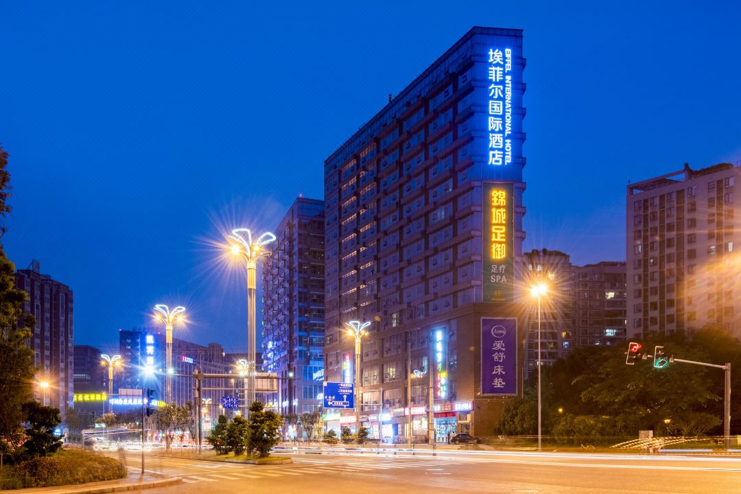 埃菲尔国际酒店(成都红牌楼地铁站店)酒店环境图