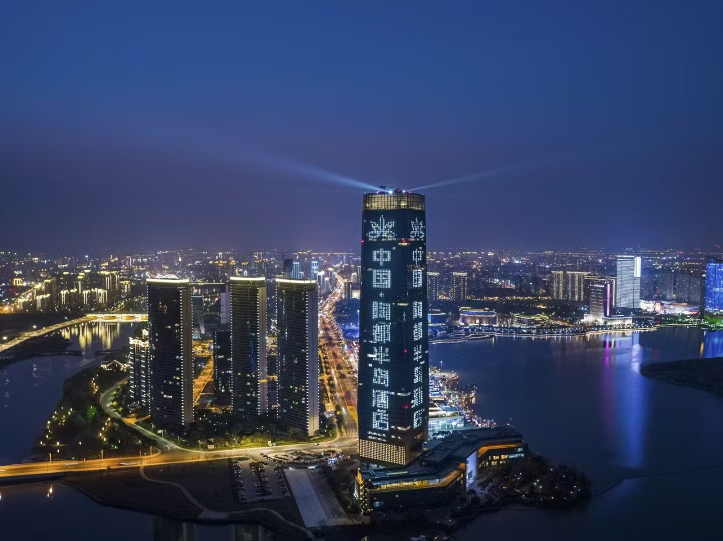 宜兴陶都半岛酒店酒店环境图
