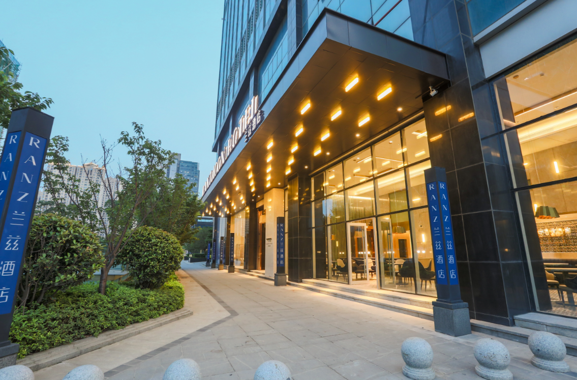 兰兹酒店(南昌艾溪湖东地铁站店)酒店环境图